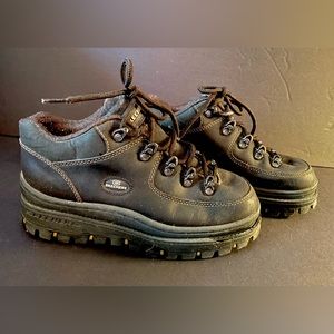Vintage late 1990’s - early 2000’s Women’s Sketchers size 10